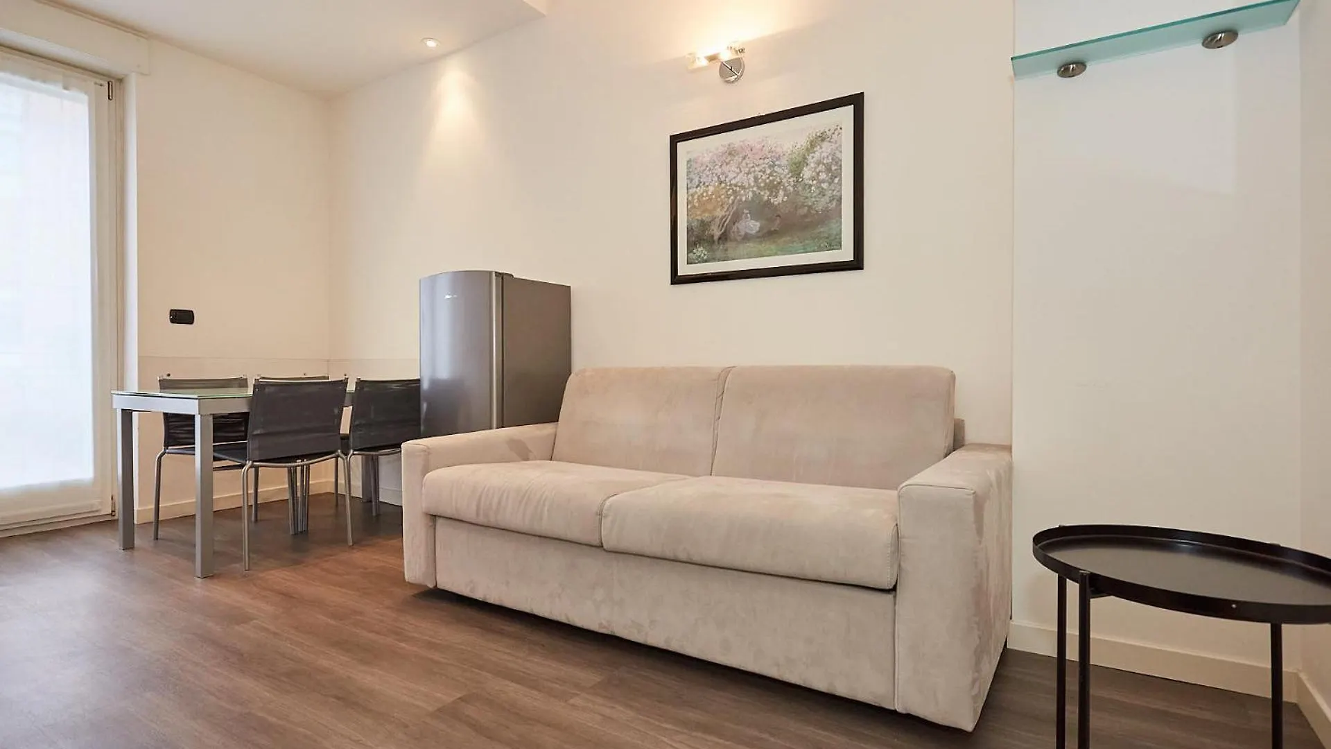 Apartment Pier Capponi Studios Mailand